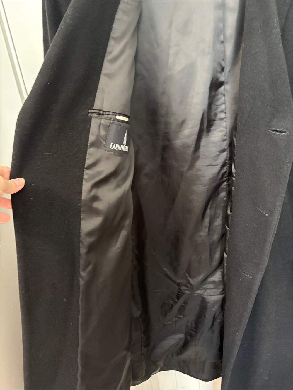 London Fog Men’s 40R Black Long Overcoat Topcoat Fully Lined Classic Dress Coat - Picture 9 of 15